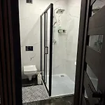 Vip - Pokoje,sniadanie,apartament Kinowy, Masaz 4*