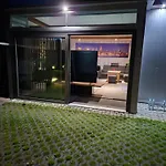 Bed & Breakfast Vip - Pokoje,sniadanie,apartament Kinowy, Masaz 4*