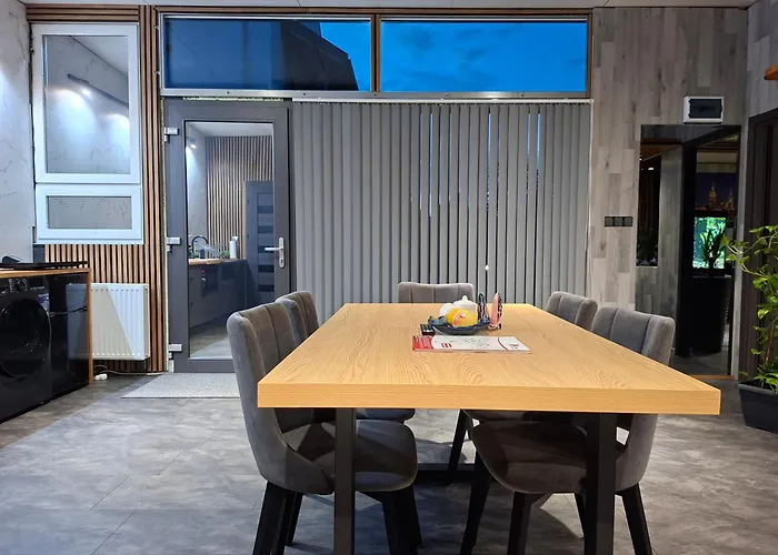 Vip - Pokoje,sniadanie,apartament Kinowy, Masaz Bed & Breakfast 3*